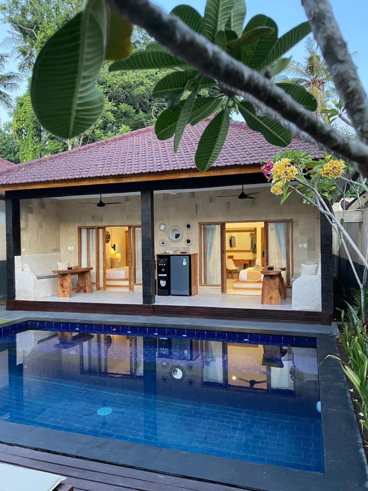 Tanis Village - Luxury Villas Gili Air Extérieur photo